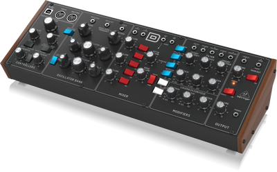 BEHRINGER MODEL D : B-STOCK